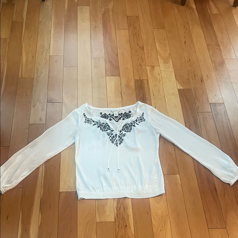 White House Black Market Silky White Peasant Blouse with Black Embroidery